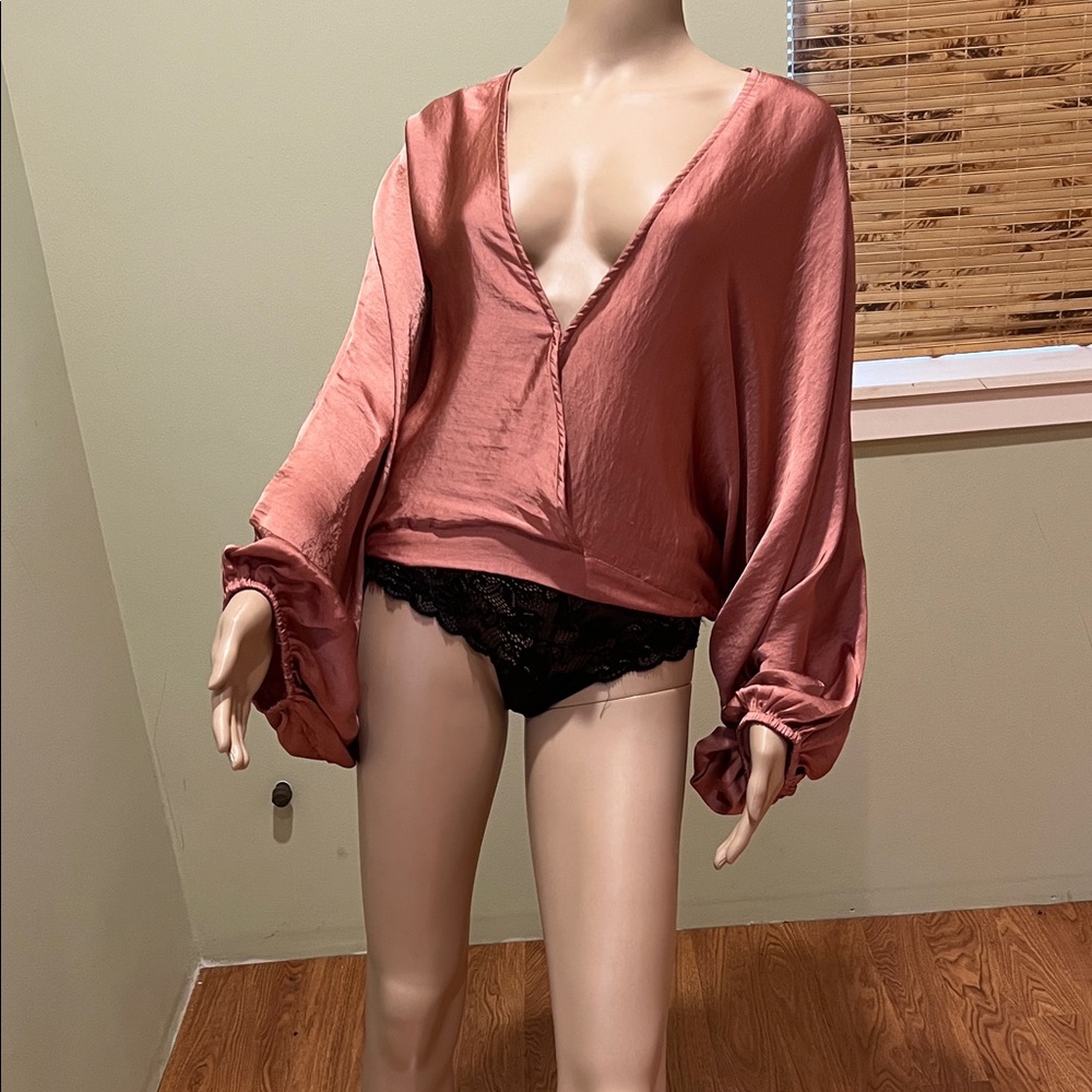 Free People Elegant Rose Pink plunging Neckline Satin Top L